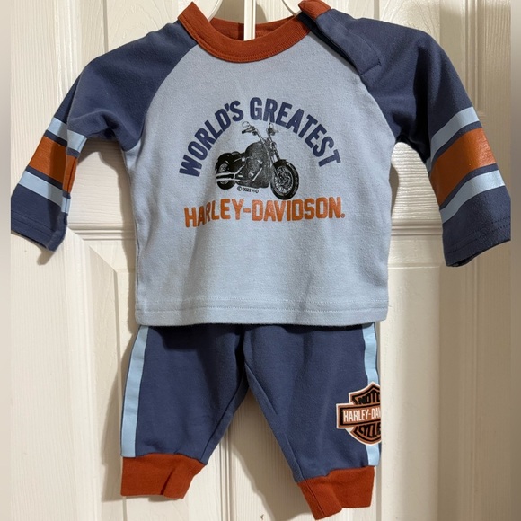 Harley Davidson 2 Piece Knit Shirt And Pant Set - Picture 1 of 9